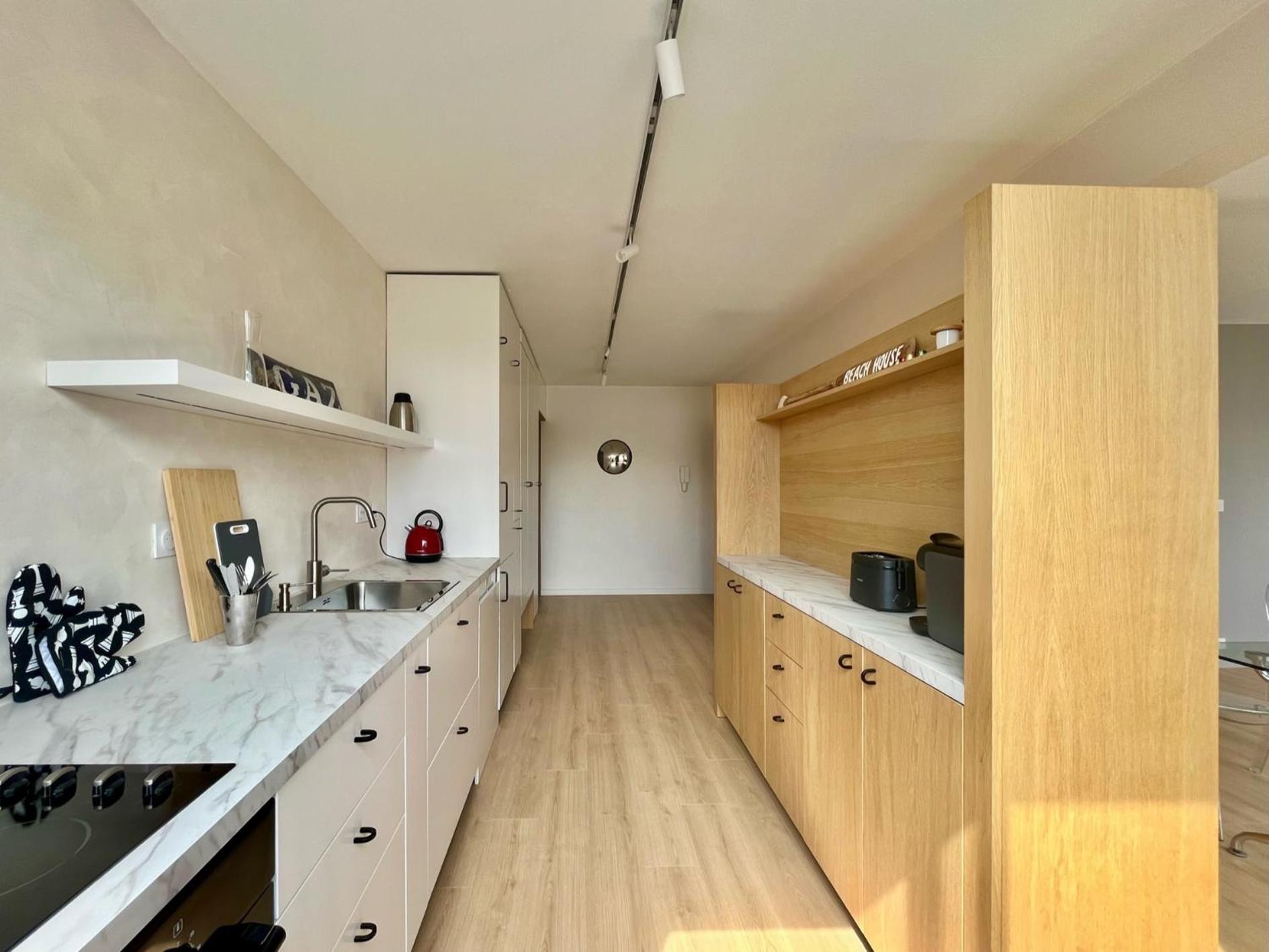Apartment Chez Az-t3-grange Blanche-proche Metro